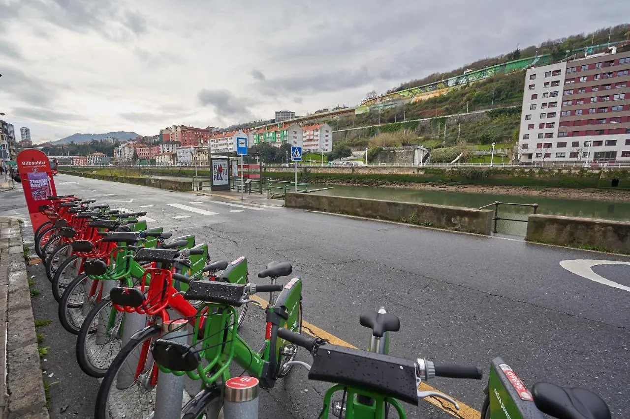Appartamento Apartamento Bio Exclusivo Con Mirador En Bilbao Y Aparcamiento Publico Gratuito 0*,  Spagna